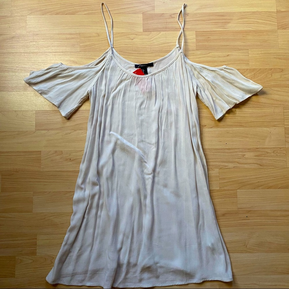 Brand New Forever 21 Light weight dress